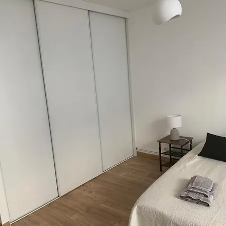 Spacieux Centre Gare Visitation * אנז'ה