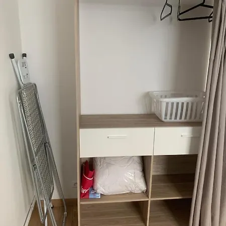 Spacieux Centre Gare Visitation אנז'ה