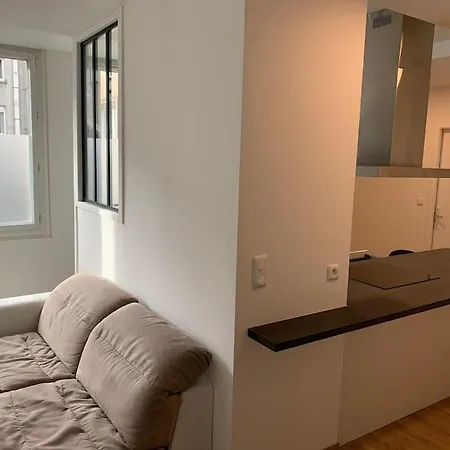 Spacieux Centre Gare Visitation אנז'ה