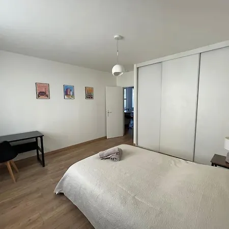 Spacieux Centre Gare Visitation Apartman *