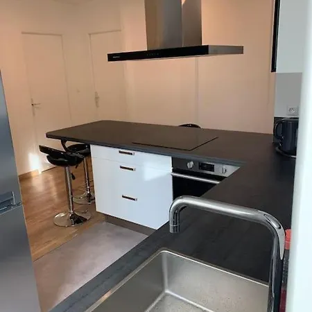 Spacieux Centre Gare Visitation Apartman *