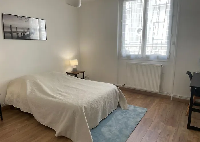 Апартаменты Spacieux Centre Gare Visitation