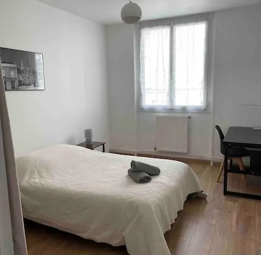 Апартаменты Spacieux Centre Gare Visitation *