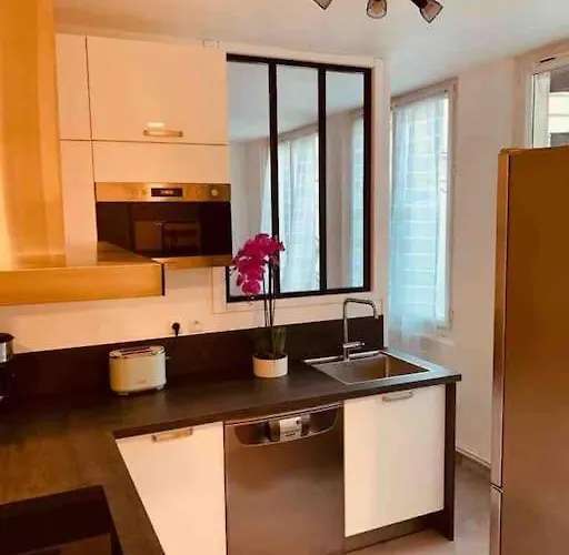 Апартаменты Spacieux Centre Gare Visitation Анже